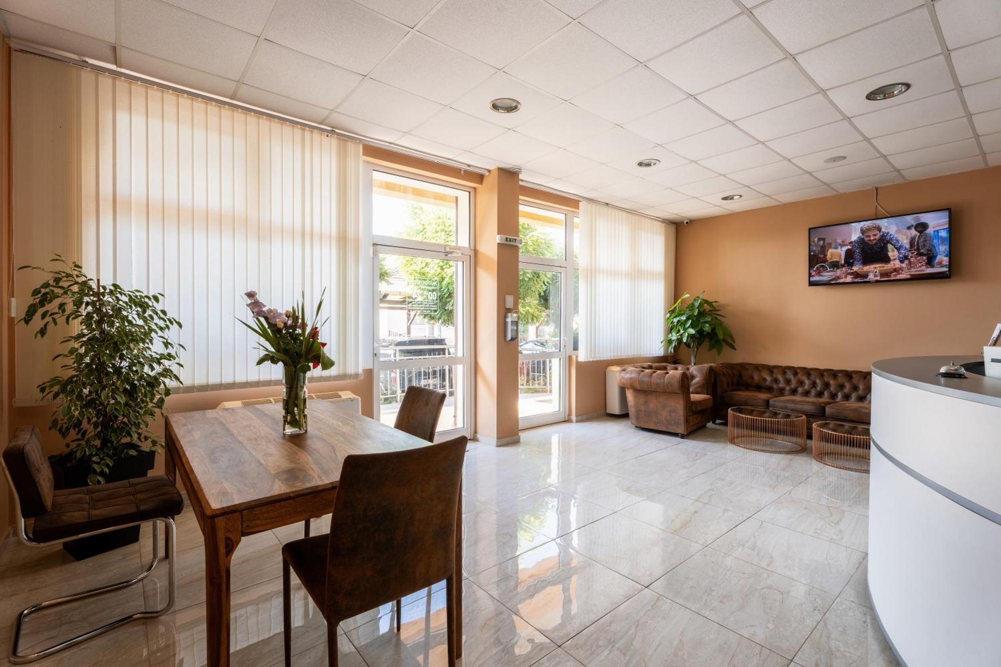 Boutique Wellness Hotel Ambrosia เชอร์โนโมเรทส์ ภายนอก รูปภาพ